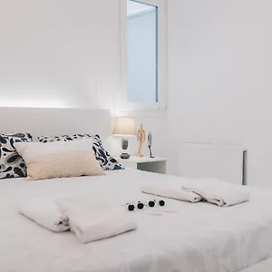 plaza-nueva-apartment-by-people-rentals.bilbaohotelsspain.com/